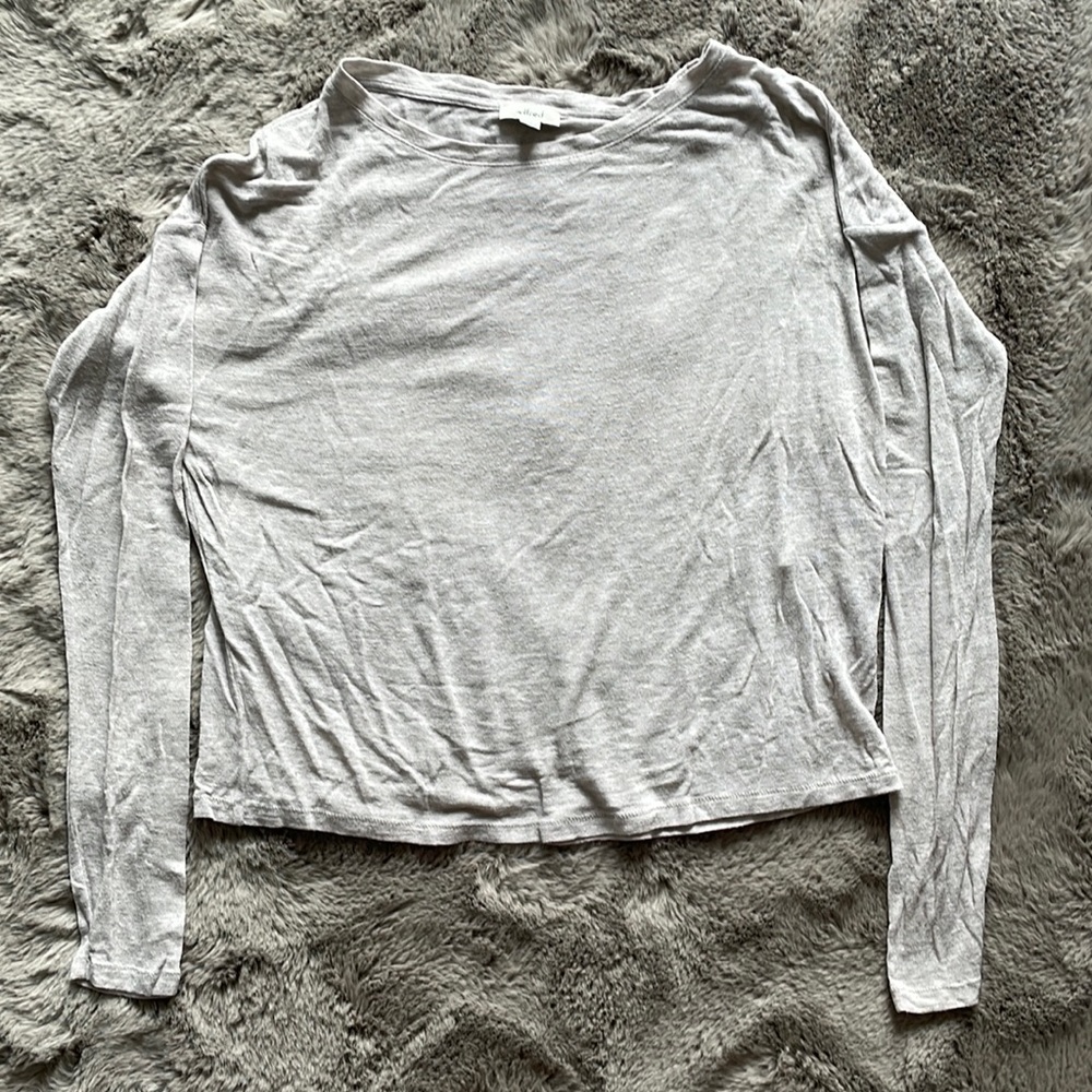 Wilfred Longsleeve